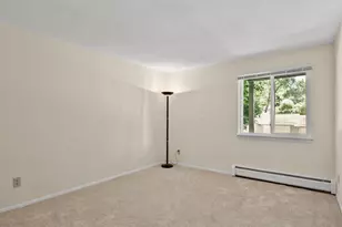 2410 Independence Ln, Madison, WI 53704 - Photo 20