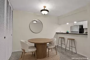 2410 Independence Ln, Madison, WI 53704 - Photo 10