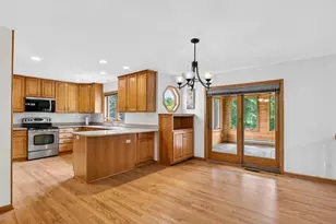 3018 Bosshard Dr, Fitchburg, WI 53711 - Photo 18