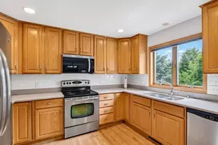 3018 Bosshard Dr, Fitchburg, WI 53711 - Photo 20