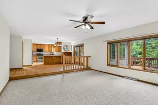 3018 Bosshard Dr, Fitchburg, WI 53711 - Photo 16