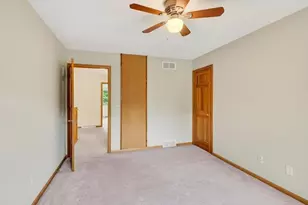3018 Bosshard Dr, Fitchburg, WI 53711 - Photo 38