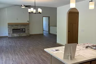 3 Savannah Pkwy, Deerfield, WI 53531 - Photo 40