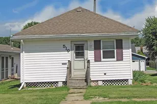510 N Jackson St, Cuba City,  53807 - Photo 2