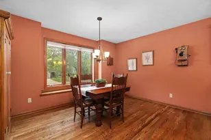 22 Stacy Ln, Madison, WI 53716 - Photo 8