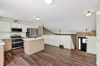 1013 Westridge Drive, Sun Prairie, WI 53590 - Photo 6