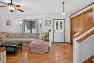 903 Crysta Trail, Cottage Grove, WI 53527 - Photo 12