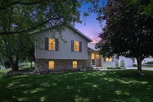 903 Crysta Trail, Cottage Grove, WI 53527 - Photo 52
