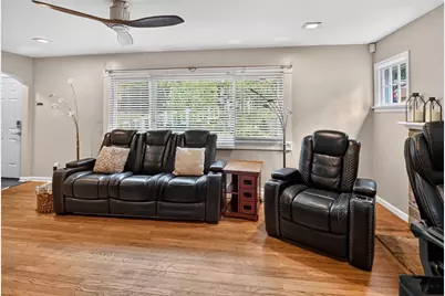 5513 Old Middleton Road, Madison, WI 53705 - Photo 6