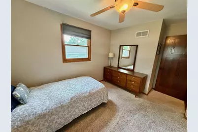 744 Sussex Drive, Janesville, WI 53546 - Photo 14