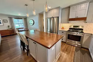 744 Sussex Dr, Janesville, WI 53546 - Photo 6