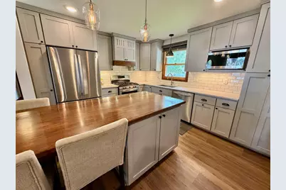 744 Sussex Drive, Janesville, WI 53546 - Photo 4