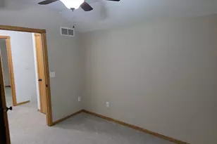 2221 Alongi Ln, Beloit, WI 53511 - Photo 22
