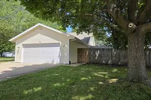 2221 Alongi Ln, Beloit, WI 53511 - Photo 30