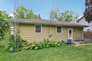 115 E Emmett St, Portage, WI 53901 - Photo 22