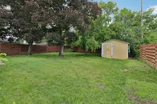 115 E Emmett St, Portage, WI 53901 - Photo 26