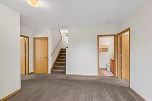912 Vista Ridge Dr, Mount Horeb, WI 53572 - Photo 40