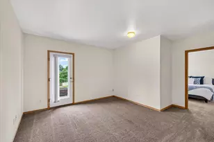 912 Vista Ridge Dr, Mount Horeb, WI 53572 - Photo 38