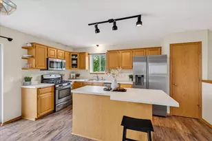 912 Vista Ridge Dr, Mount Horeb, WI 53572 - Photo 22