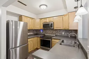 2233 Luann Ln, Madison, WI 53713 - Photo 2
