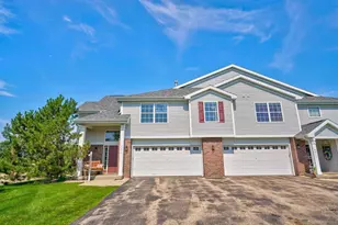 4817 Poplar Creek Dr, Madison, WI 53718 - Photo 1