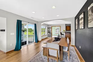 4817 Poplar Creek Dr, Madison, WI 53718 - Photo 10