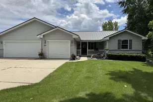 4322 Coquette Dr, Janesville, WI 53546 - Photo 1
