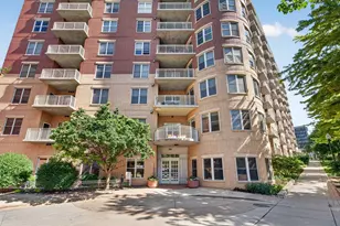 360 W Washington Ave, Madison, WI 53703 - Photo 44
