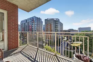 360 W Washington Ave, Madison, WI 53703 - Photo 24