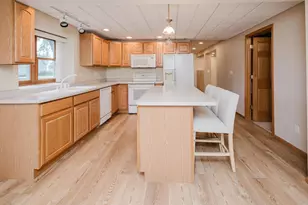 607 Dodge St, Mineral Point, WI 53565 - Photo 46