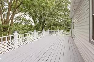 607 Dodge St, Mineral Point, WI 53565 - Photo 6