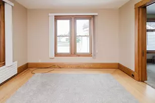 607 Dodge St, Mineral Point, WI 53565 - Photo 16
