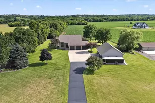 5542 E L T Townline Rd, Beloit, WI 53511 - Photo 52