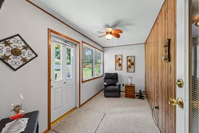 1610 Homberg Lane, Madison, WI 53716 - Photo 14