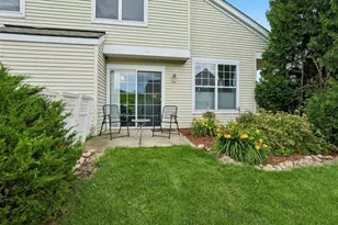 2830 Holborn Cir, Madison, WI 53718 - Photo 2