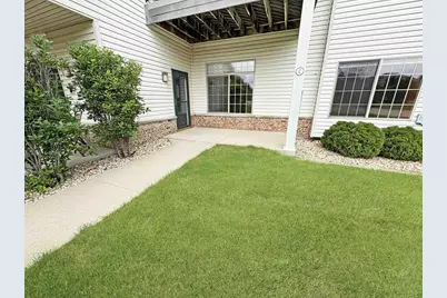 146 Pheasant Run, Johnson Creek, WI 53038 - Photo 1