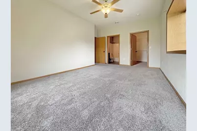146 Pheasant Run, Johnson Creek, WI 53038 - Photo 8