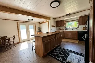 N2366 Weger Rd, Elroy, WI 53929 - Photo 10