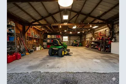 N2366 Weger Road, Elroy, WI 53929 - Photo 8