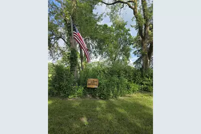 615 Gale Avenue, Wisconsin Dells, WI 53965 - Photo 2