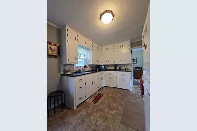 615 Gale Avenue, Wisconsin Dells, WI 53965 - Photo 14