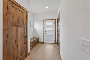 2158 Eastridge Cir, Reedsburg, WI 53959 - Photo 8