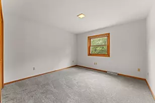 S6041 Oak Ct, Baraboo, WI 53913 - Photo 36