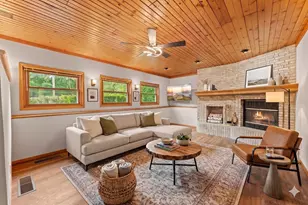 S6041 Oak Ct, Baraboo, WI 53913 - Photo 4