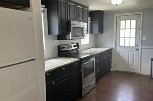 1702 Park St, Middleton, WI 53562 - Photo 6