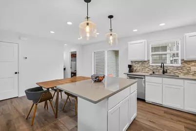 421 Crane Crossing, Waunakee, WI 53597 - Photo 12