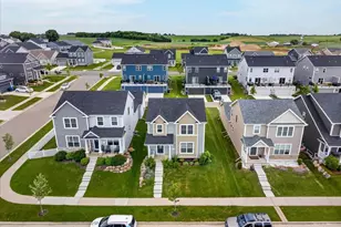 421 Crane Xing, Waunakee, WI 53597 - Photo 56