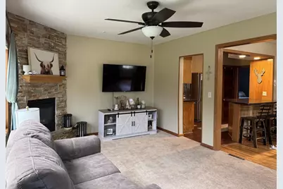 359 6th Street, Prairie Du Sac, WI 53578 - Photo 6