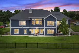 6653 Morning Dew Ln, Sun Prairie, WI 53590 - Photo 2