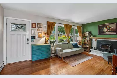2009 Helene Parkway, Madison, WI 53711 - Photo 2